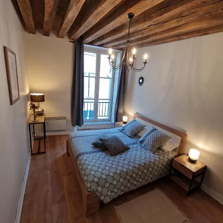 Appartement Le Saint Jean et son parking privée à Blois Extérieur photo