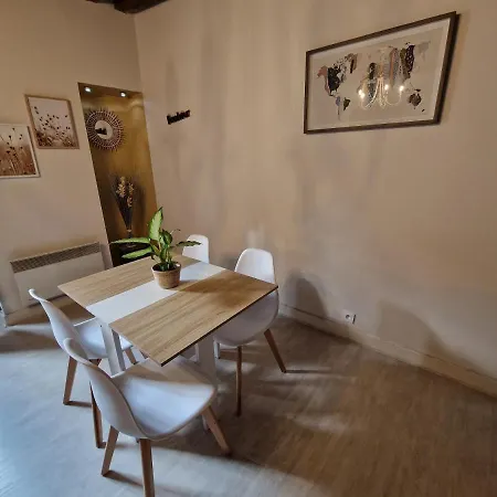 Appartement Le Saint Jean et son parking privée à Blois Extérieur photo