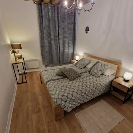 Appartement Le Saint Jean et son parking privée à Blois Extérieur photo